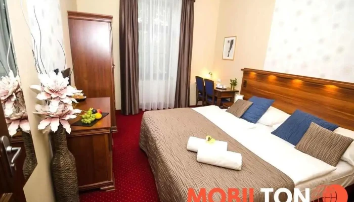 Hejtmansky Dvur   Hotel Restaurace A Wellness Pokoje - Masarykovo Nám. 114