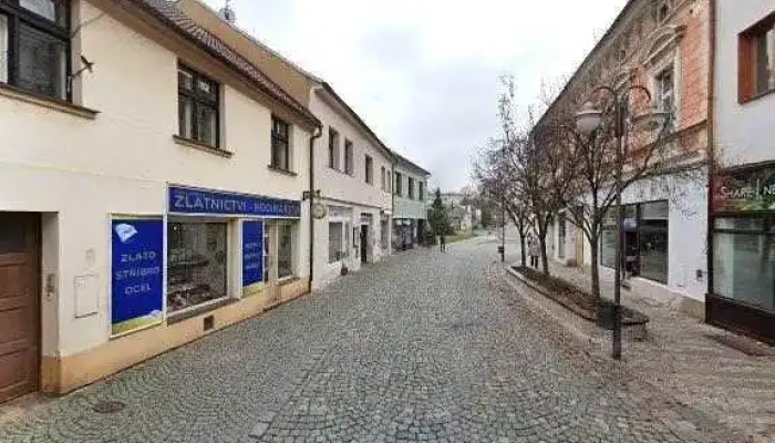 Hh Coffee Bistro Street View A 360deg - Rakovník I