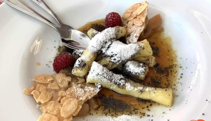 Hoffmeister Restaurant In Hotel Hoffmeisterspa Jidlo A Piti - Praha 1-letná
