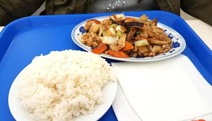 Hong Fu -    Cinska Restaurace Jidlo A Piti - Oc Oáza