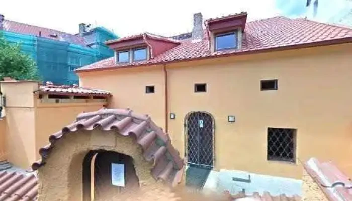 Horkej Brambor U Hradeb -  Street View A 360deg - Zámečnická 11