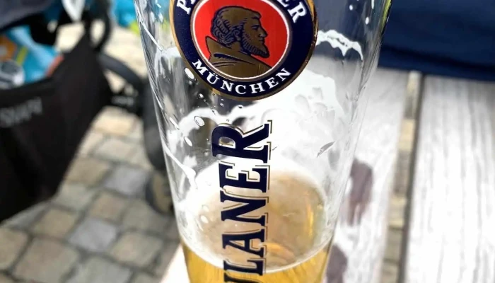 Hospoda Na Dobrym Miste Pivo - Nám. Arnošta Z Pardubic 164