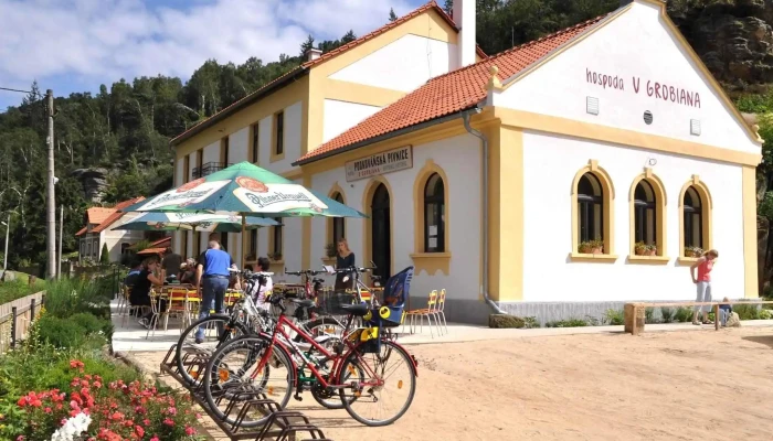 Hospoda U Grobiana Od Vlastnika - Kokořínský Důl