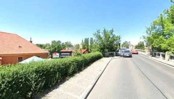 Hospoda U Kocoura -  Street View A 360deg - Kolínská 273/6