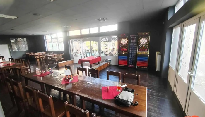 Hospudka Bajkal A Sportbar Magic Vzhled A Atmosfera - Holandská 2543