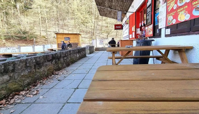 Hospudka Na Brezance   U Kuklu Hospoda - Dělnická 281