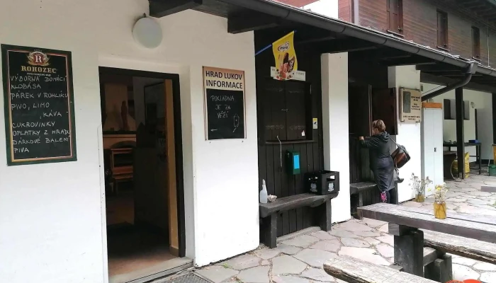 Hospudka Na Hrade Lukov Vse - Lukov