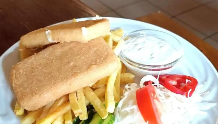 Hospudka Na Krizovatce Nejnovejsi - Chřibská