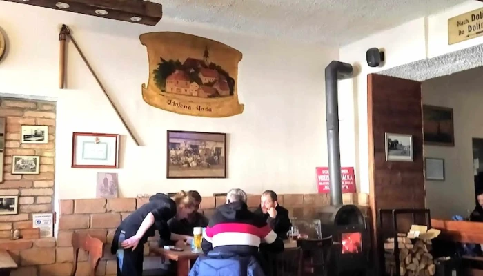 Hospudka Na Namesti   Dobre Casy Katalog - Úžická 27