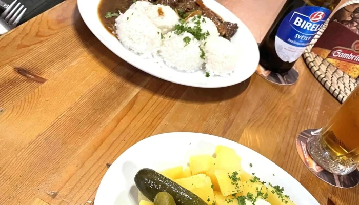 Hospudka Na Namesti   Dobre Casy Užicka 27 - Úžická 27