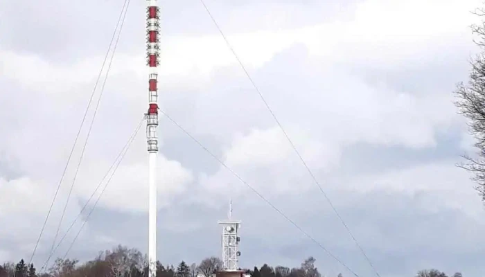 Hospudka Pod Vezi Televizni Vysilac Krasne - Krásné