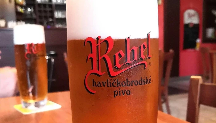 Hospudka U Kostela Recenze - Žižkovo Nám. 84