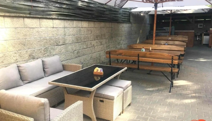 Hospudka U Luci Penzion Mnichovice Vzhled A Atmosfera - Masarykovo Nám. 34