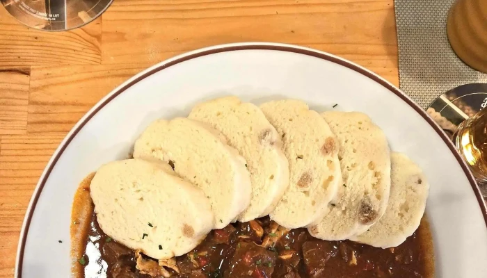 Hospudka U Vorisku Restaurace - Pražská 11
