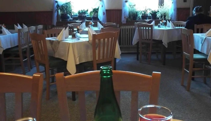 Hostinec A Penzion Na Ruzku Jidlo A Piti - Mořina
