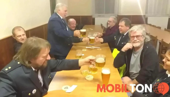 Hostinec Na Chaloupkach Videa - Chaloupky