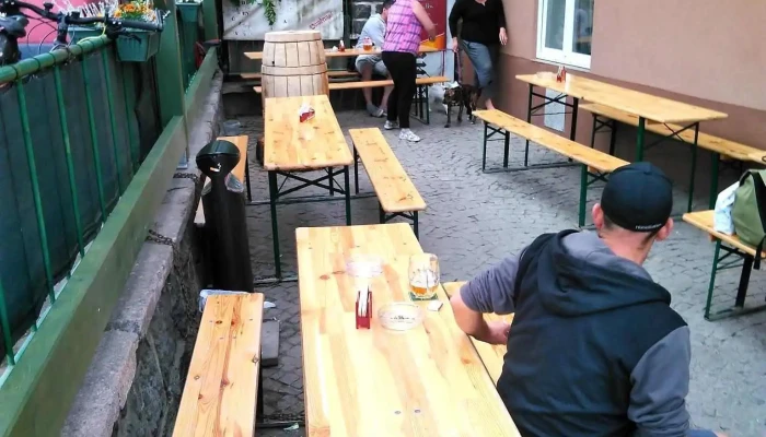 Hostinec Na Zastavce U Adenauera Vse - Kamenný Přívoz