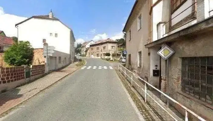 Hostinec U Burivalu Street View A 360deg - Pivovarská 125