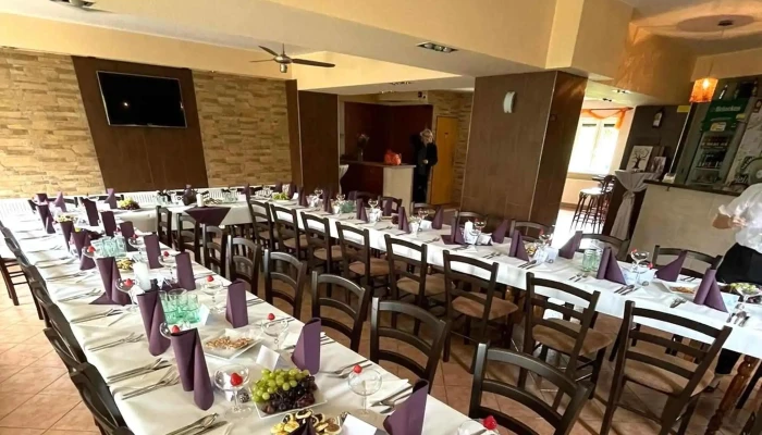 Hostinec U Capose Videa - Chloumek