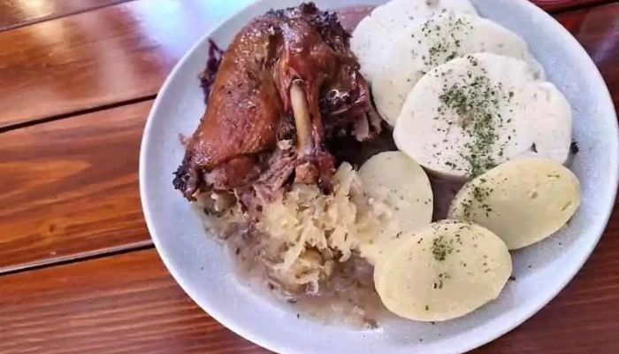 Hostinec U Cerneho Kohouta Od Vlastnika - Vnitřní Město