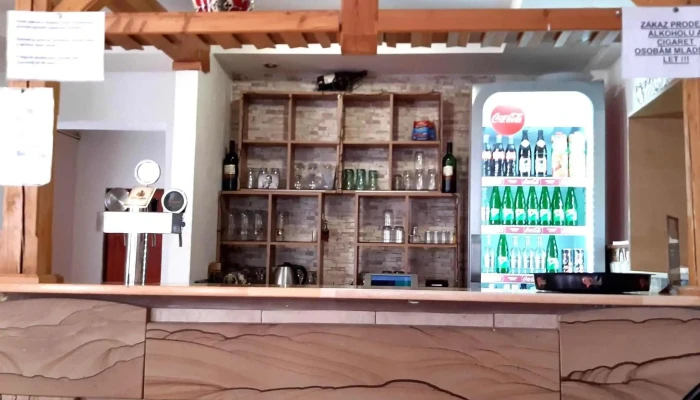 Hostinec U Kuruce -  Webova Stranka - Pražská 276/10