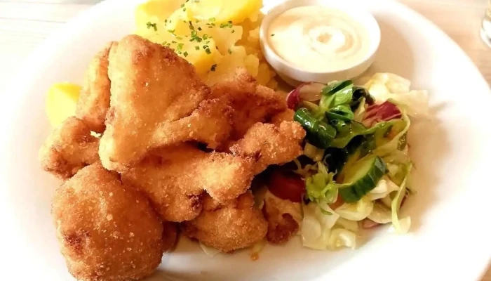 Hostinec U Rysu Fish And Chips - Nám. Krále Jiřího Z Poděbrad 54