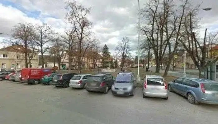 Hostinec U Rysu Street View A 360deg - Nám. Krále Jiřího Z Poděbrad 54