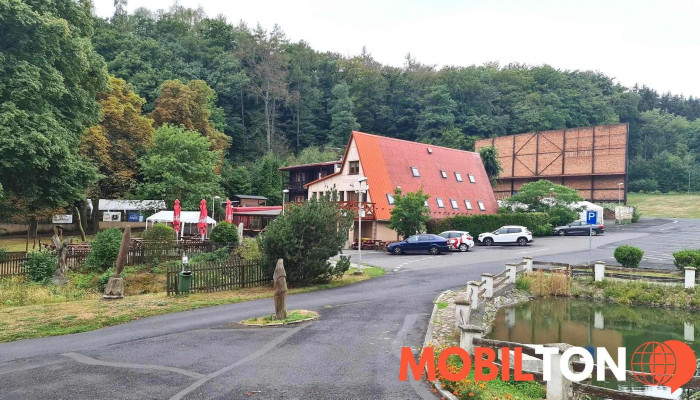 Hotel A Restaurace Loucky Litvinov Od Hostu - K Loučkám 1700