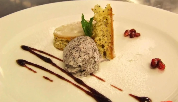 Hotel A Restaurace Na Farme Jidlo A Piti - Choťovice