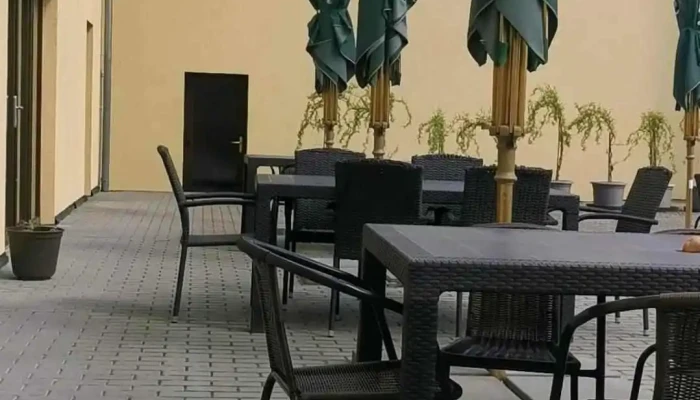 Hotel A Restaurace Na Farme Videa - Choťovice