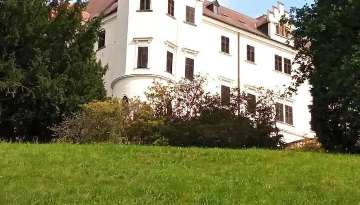 Hotel Benica -  Od Hostu - Ke Stadionu 2045