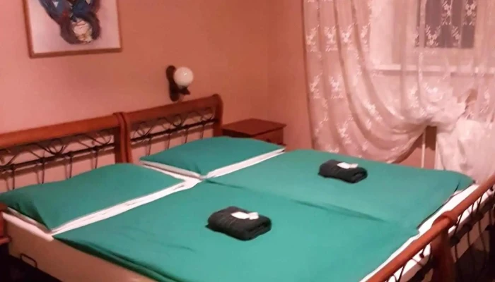 Hotel Cerny Kun Vybaveni - Beneše Z Loun 140-141