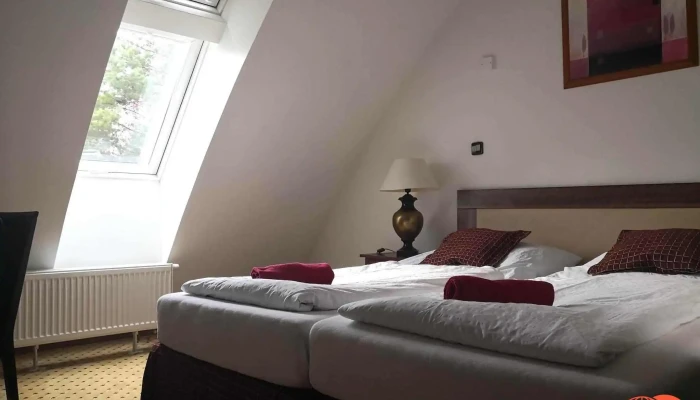 Hotel Koliba -  Pokoje - Českolipská 2100