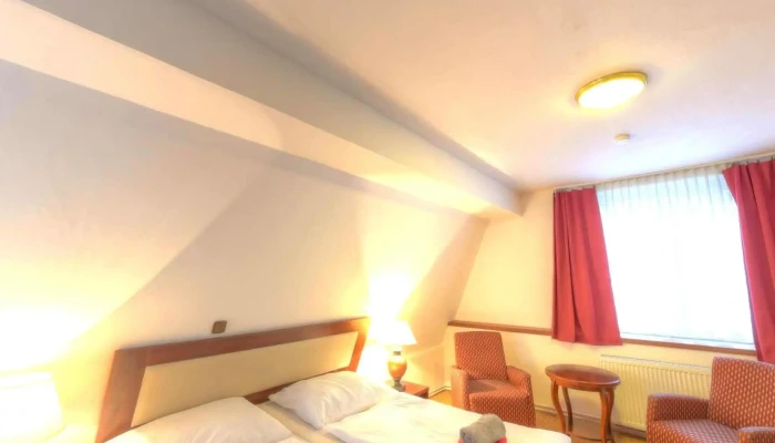 Hotel Koliba -  Street View A 360deg - Českolipská 2100