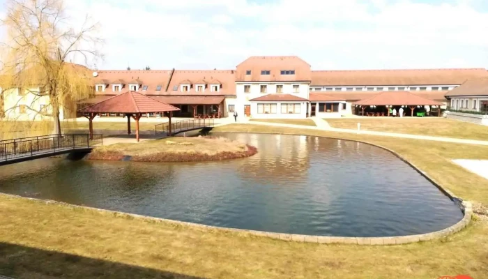 Hotel Lions Nesuchyne   3 Hvezdickovy Hotel Vybaveni - Nesuchyně
