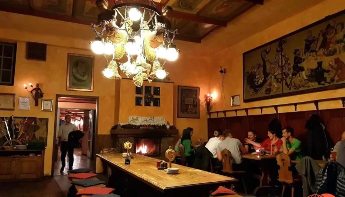 Hotel restaurace - Vnitřní Město