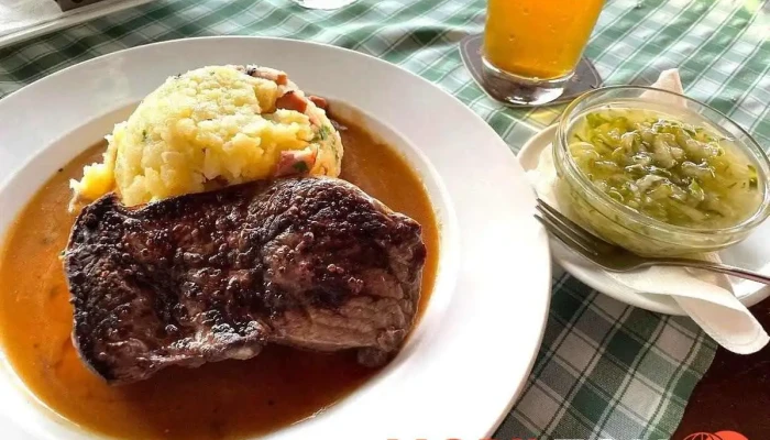 Hotel Svaty Hubert Jidlo A Piti - Zbraslavice