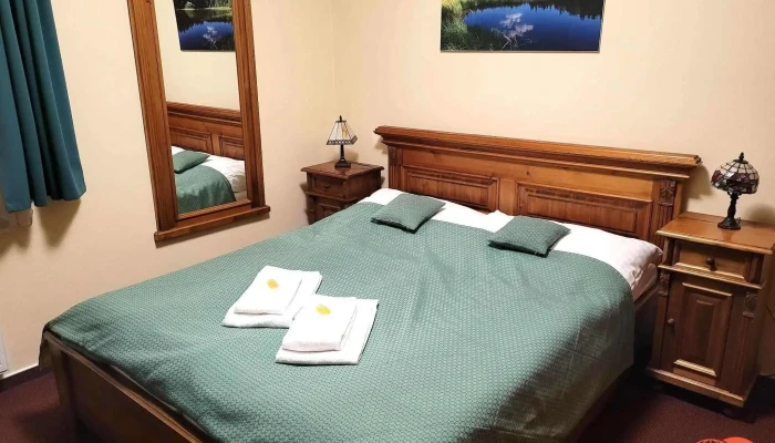 Hotel Svaty Hubert Pokoje - Zbraslavice