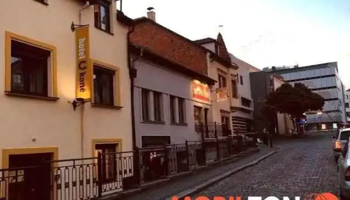 Hotel U koně*** - Česká 176/11