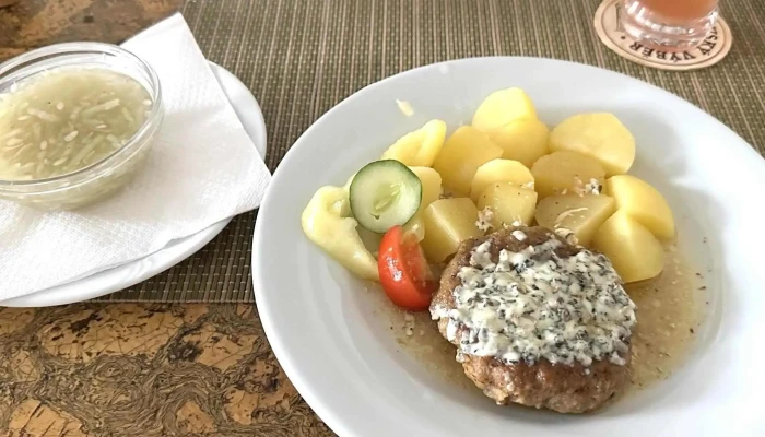 Hotel U Mikulasku Ceny - Nám. J. Z Poděbrad 5