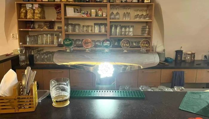 Hotel U Mikulasku Vzhled A Atmosfera - Nám. J. Z Poděbrad 5