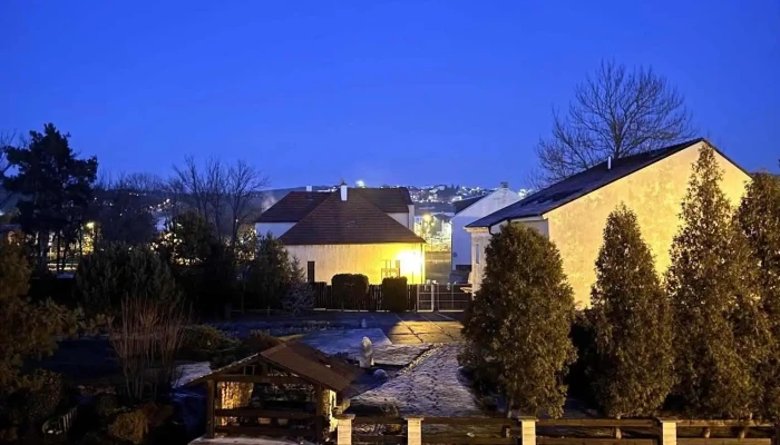Hotel Venedik -  Od Hostu - Závodí