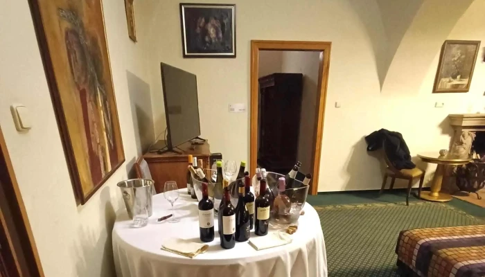 Hotelová restaurace Maxmilian - Loučeň