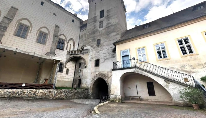 Hrad Krivoklat Street View A 360deg - Křivoklát