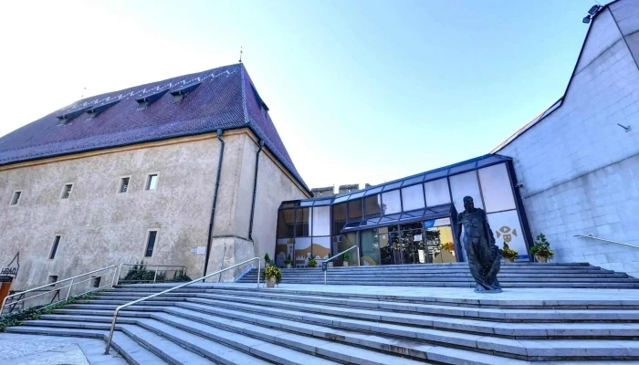 Hrad Litomerice Street View A 360deg - 5, Tyršovo Nám. 68