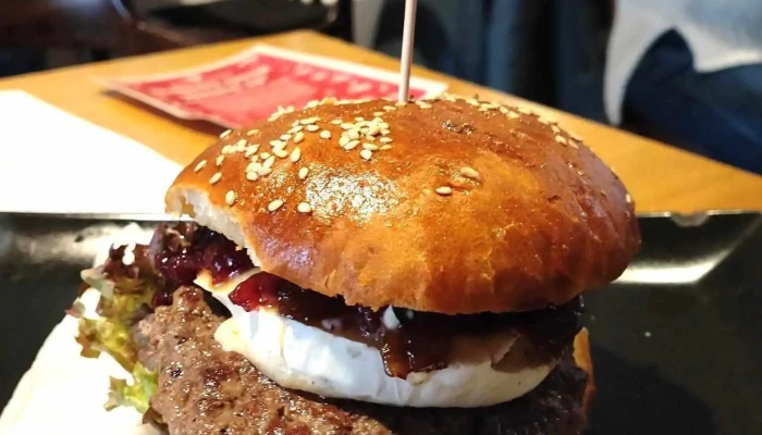 Hugo Restaurant Cafe Slany Bagel - Wilsonova 585