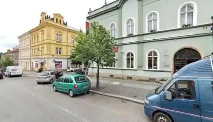 Hugo Restaurant Cafe Slany Street View A 360deg - Wilsonova 585