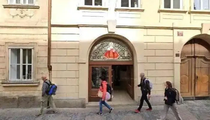 Ibridgecz Vse - Malá Strana