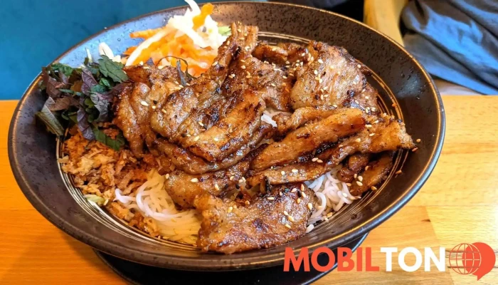 Ichiba Restaurant Vietnam A Japanese -  Donburi - I. Olbrachta 70