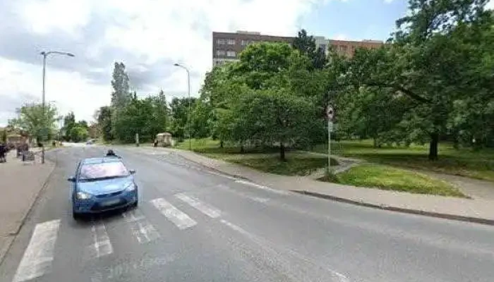 Ifruits Melnik Servis Prodej A Vykup Mobilnich Telefonu Street View A 360 - 30, Bezručova 613